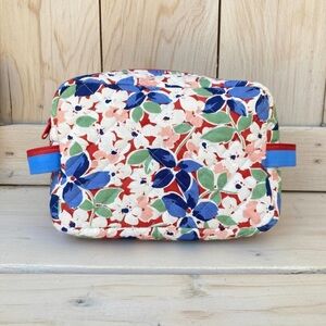 Quilted Floral Makeup Bag / Toiletry Organizer